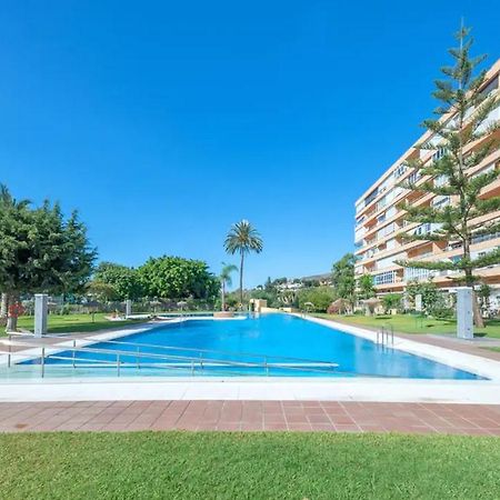 Apartamento La Torre 1337 Precioso, Moderno Y Con Piscina Torremolinos Eksteriør bilde