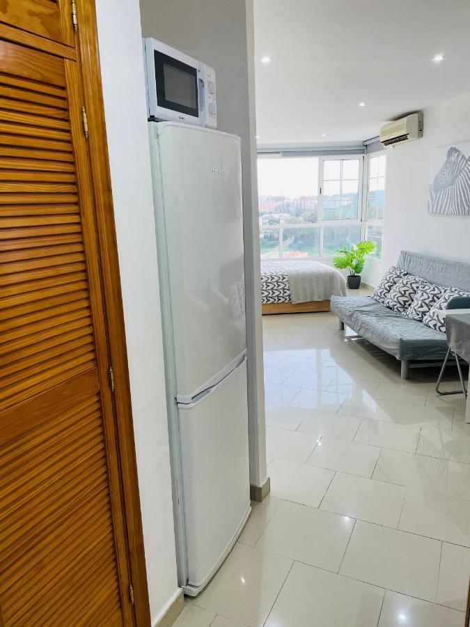 Apartamento La Torre 1337 Precioso, Moderno Y Con Piscina Torremolinos Eksteriør bilde